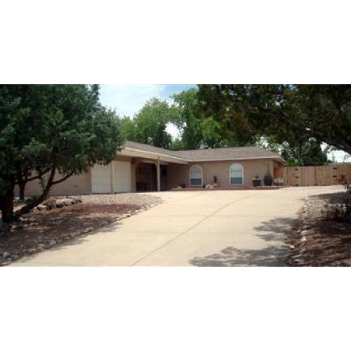 5316 Ironwood Dr NW, Albuquerque, NM 87114